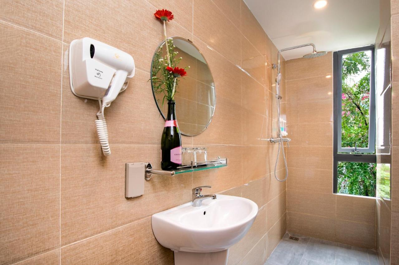 Golden Lotus Central Hotel Nha Trang Exterior photo